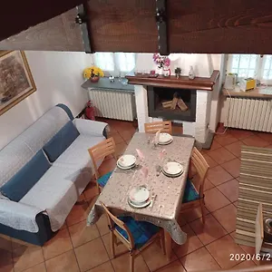 Emy & Lu Casa Vacanze Citta' Alta Centro Storico Bergamo